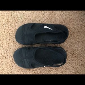 Nike sandals